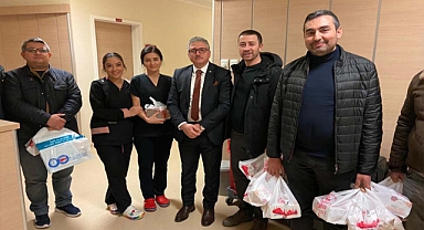 HASTANE ÇALIŞANLARINA REGAİP KANDİLİ ZİYARETLERİ