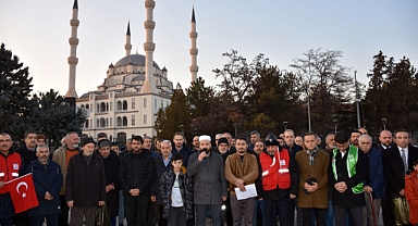 KUR'AN İÇİN BİRLEŞTİLER