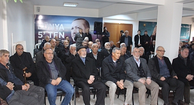 Önderle İstişare Yaptı
