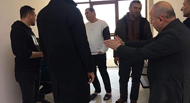 KESKİN BAĞRINI ACTI