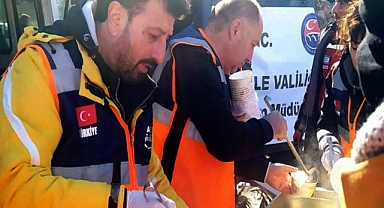 MEB, SICAK ÇORBALAR İLE YARALI GÖNÜLLERİ ISITIYOR
