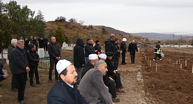 MEZARLAR ACISU’YA TAŞINDI