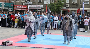 BÜYÜK BİR COŞKUYLA KUTLANDI