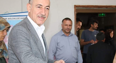 Saygılı Oyunu Kullandı