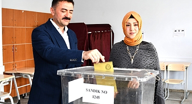 TEKBIYIKOĞLU VE EŞİ OYUNU KULLANDI