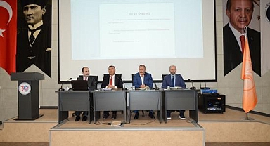 REKTÖR ASLAN YENİ ATANAN PERSONELLERLE TOPLANTI YAPTI