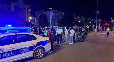 KURALLARA UYMAYAN MOTOSİKLET SÜRÜCÜLERİNE CEZA YAĞDI