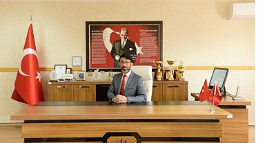 ONUR VE GURUR YAŞIYORUZ