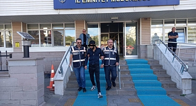 SOSYAL MEDYADA KURUMLARI AŞAĞILADI
