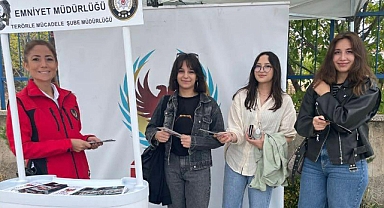 ÜNİVERSİTE ÖĞRENCİLERİNİ TERÖRE KARŞI UYARDILAR