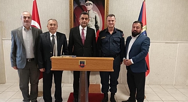 PEHLİVANLI DURMUYOR