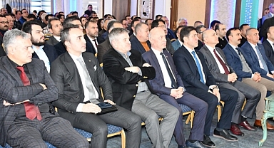 İSTİHDAM ODAKLI MESLEKİ VE TEKNİK EĞİTİM ÇALIŞTAYI
