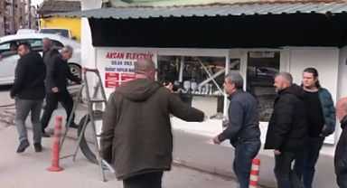 KUYUMCU KURYESİNE SİLAHLI GASP