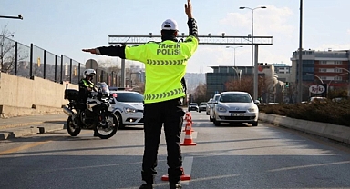 87 ARAÇ TRAFİKTEN MEN EDİLDİ