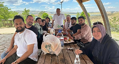 İHLASCILAR MOTİVASYON İÇİN BİR ARAYA GELDİ