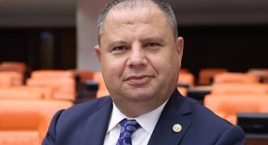 VEKİL ÖZTÜRK: İSRAİL, KADIN, ÇOCUK, YAŞLI DEMEDEN YAKARAK KATLEDİYOR!