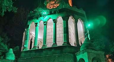 ÇERİKLİLER SAAT KULESİ’NDE HUZUR BULUYOR