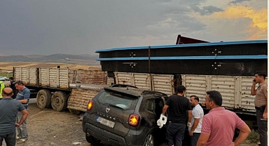 KARAKEÇİLİ YOLUNDA FECİ KAZA