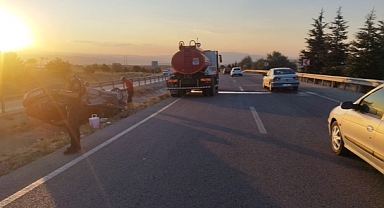 KIRIKKALE’DE ARAÇ KANALA DEVRİLDİ