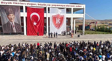 BAŞARAN KOLEJİ'NDEN KİTAP OKUMA PROJESİ
