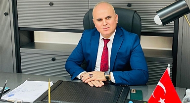 TEKİN'E 'YILIN EN İYİ EMLAK UZMANI' ÖDÜLÜ