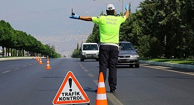 141 ARAÇ TRAFİKTEN MEN EDİLDİ