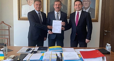 İYİ PARTİ’DE KAN DEĞİŞİMİ