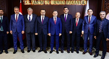 KIRIKKALELİ BAŞKANLARDAN BAKANI ZİYARET
