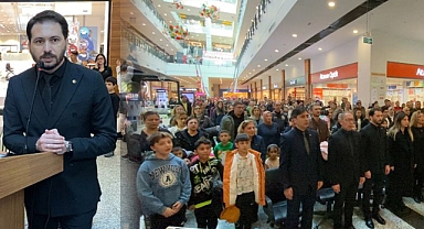 BAŞARAN KOLEJİ MİNİKLERİNDEN DUYGUSAL ANLAR
