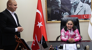 ÇOCUK HAKLARI GÜNÜ'NÜ KUTLADI