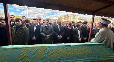 ŞEN, GÖZYAŞLARI ARASINDA TOPRAĞA VERİLDİ
