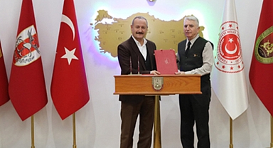 ÜNİVERSİTE KARA KUVVETLERİ KOMUTANLIĞI İLE İŞBİRLİĞİ