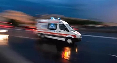 ARAÇTA SIKIŞAN SÜRÜCÜ KURTARILDI