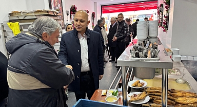 BAŞKAN AHMET ÖNAL, YEMEĞİ VATANDAŞLARLA YEDİ