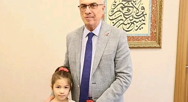 MİNİKLERDEN FİLİSTİN'E YARDIM