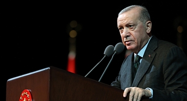 SOSYAL MEDYADAN CUMHURBAŞKANI ERDOĞAN'A HAKARET EDEN VATANDAŞ TUTUKLANDI