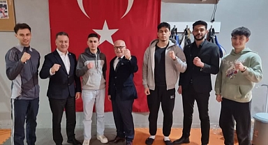 İYİ PARTİ SPORCULARIN YANINDA