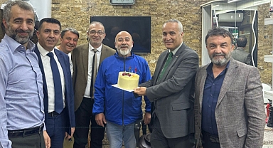ESNAFA DOĞUM GÜNÜNÜ SÜRPRİZİ