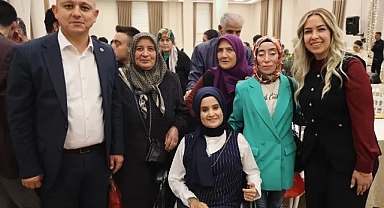 ÖNAL, ÖZEL BİREYLERİ UNUTMADI