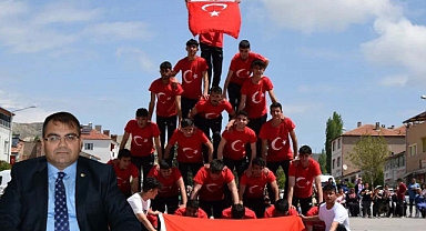 TÜM YURTTA DALGA DALGA YAYILMIŞ MÜCADELE