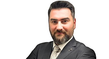 “KAVŞAKTA BEKLEYEN DEĞİL, YOLA YÖN VEREN BİR KIRIKKALE!”