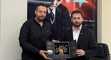 KIRIKKALE MÜSİAD BAŞKANI ONUR BAŞARAN’A TAKDİR PLAKETİ
