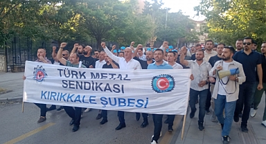 TÜRK METAL SENDİKASI MEYDANA İNDİ