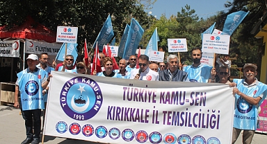 ADALET İÇİN MEYDANLARA İNDİLER