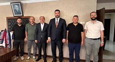 ANAHTAR PARTİ'YE BÜYÜK İLGİ
