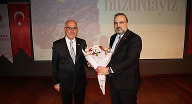 • DOÇ. DR. FATİH KURT: