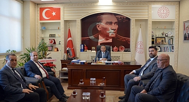 ANAHTAR PARTİ’DEN İL MİLLÎ EĞİTİM MÜDÜRLÜĞÜ’NE NEZAKET ZİYARETİ