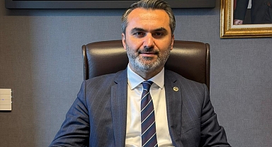 AĞABEY KOLTUĞUNA MUSTAFA KAPLAN OTURDU 