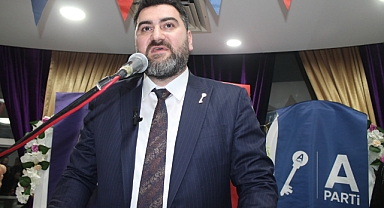 BAŞKAN ÖZAYDIN: “BİZE SİYASİ BİR VAGON OLMAK YAKIŞMAZ”