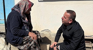 KADINLARIN GÜNÜ’NÜ HEDİYELERLE KUTLADI